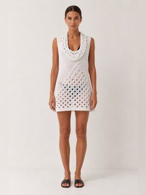 Sarah Pacini white open weave linen blend cowl neck tunic top or swim cover.